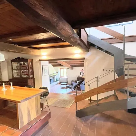 Italian House With Swimming Pool Onsite بيت للعطل *