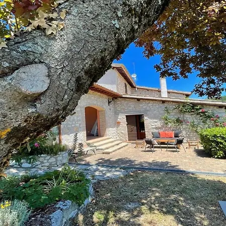 Italian House With Swimming Pool Onsite سبوليتو