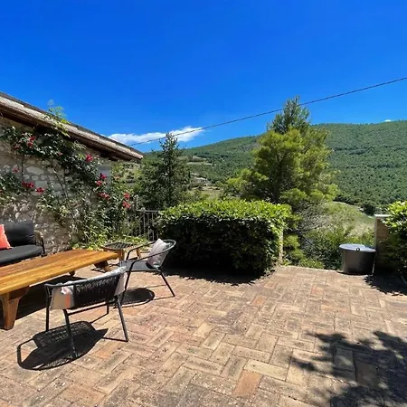 Italian House With Swimming Pool Onsite بيت للعطل