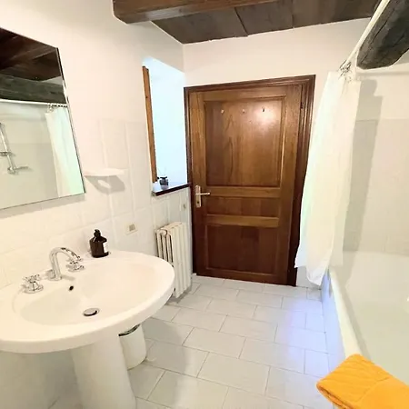Italian House With Swimming Pool Onsite بيت للعطل *