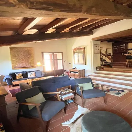 度假居 Italian House With Swimming Pool Onsite *