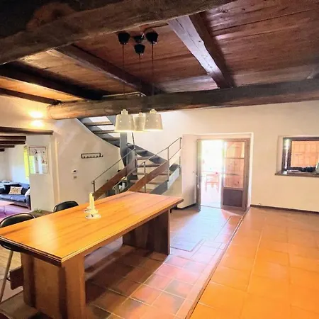 Italian House With Swimming Pool Onsite بيت للعطل سبوليتو